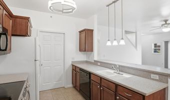 273 Scio Village Ct 243, Ann Arbor, MI 48103
