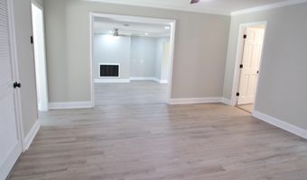 7 CHRISTOPHER Way, Anniston, AL 36207