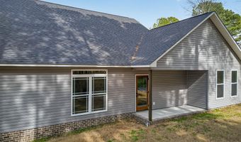 88 Pierce Rd, Albertville, AL 35951