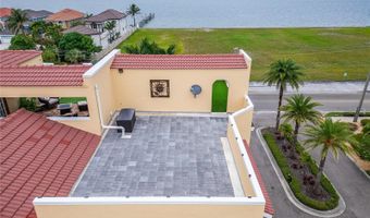 6412 MAYRA SHORES Ln, Apollo Beach, FL 33572