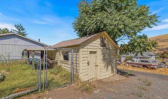 815 2nd St, Asotin, WA 99402