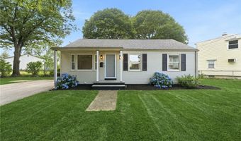 28 Plain St, East Providence, RI 02916