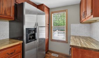 1133 Prairie St, Adel, IA 50003