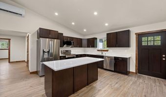 55 Flattery Ln, Blanchard, ID 83804
