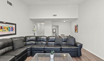 3211 Village 3, Camarillo, CA 93012