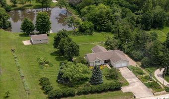 8324 SW Indian Hills Rd, Auburn, KS 66402