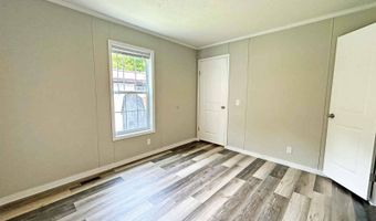 7055 Quarry Rd 8, Amherst, OH 44001
