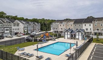 12428 SEA OAKS Ln 4, Berlin, MD 21811