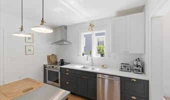 42 Brookline Ave, Albany, NY 12203