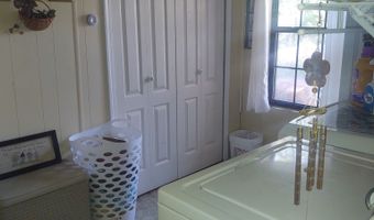442 Fox Run Rd, Adrian, GA 31002