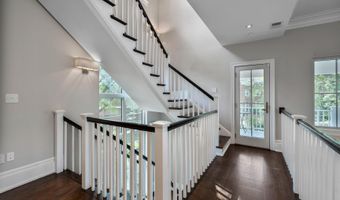 4964 ESKRIDGE Ter NW, Washington, DC 20016