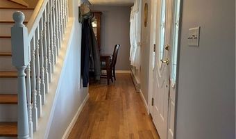 58 Rawlinson Dr, Coventry, RI 02816