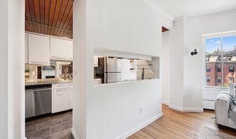 1 Worcester Square 4, Boston, MA 02118