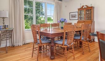 27 Sanderling Way, Middletown, RI 02842
