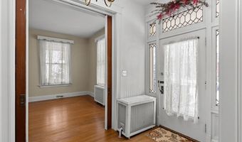 1106 Washington Ave, Alton, IL 62002