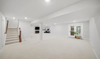 321 Crest Ln, Adams Twp., PA 16046