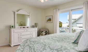 27 Silversides Trl, Bald Head Island, NC 28461