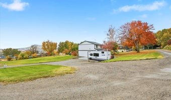 203 W Wagon Wheel Pr NW, Benton City, WA 99320