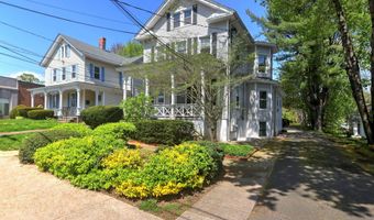 211 Montowese St, Branford, CT 06405