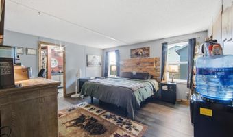 911 E Kelly, Augusta, KS 67010