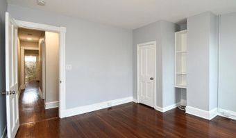 518 N PATRICK St, Alexandria, VA 22314