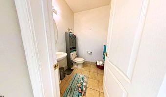 203 Cynwyd Dr, Absecon, NJ 08201