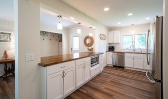 7170 Spring St, Alanson, MI 49706