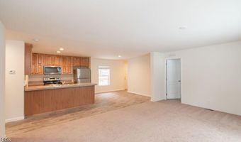61071 Chuckanut Dr, Bend, OR 97702