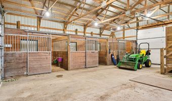 42280 N Center St, Antioch, IL 60002