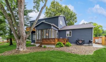 3411 Madison Ct, Ames, IA 50010