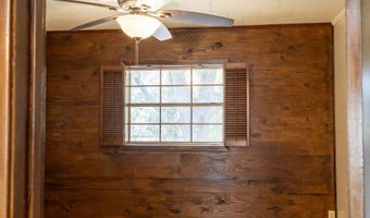 1058 S Berwick Ave, Basile, LA 70515