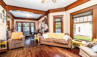 123 W End St, Alma, MI 48801