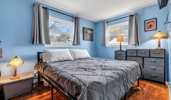 21 Dockage Rd, Bayville, NJ 08721