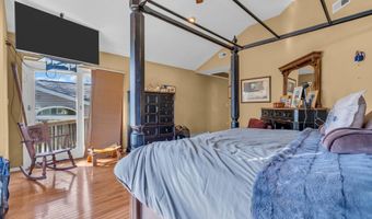 42 Crest Dr, Basking Ridge, NJ 07920