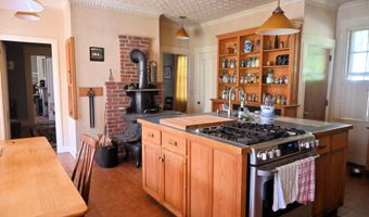 151 Kenduskeag Ave, Bangor, ME 04401