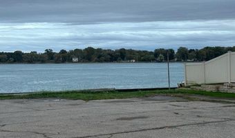 9762 N Riv 5, Algonac, MI 48001