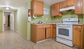 1131 N GILMOR St, Baltimore, MD 21217