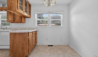611 Fairmont St, Albertville, AL 35950