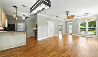 40 Myrtle St, Apalachicola, FL 32320