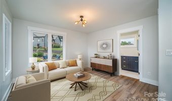 157 Meadow Breeze Rd, Arden, NC 28704