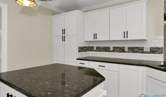 3582 Friendship Rd, Arab, AL 35016