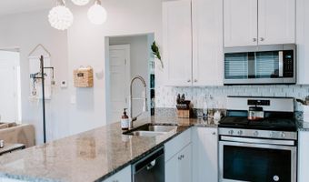 992 S 22nd St, Columbus, OH 43206