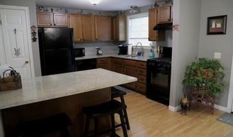 43 Baldwin Dr #43, Bangor, ME 04401