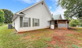 111 Davison St, Baldwin, GA 30511