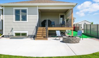6424 BLUE ROAN Rd, Cheyenne, WY 82007
