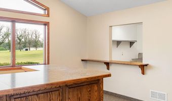 3700 11th Pl NE, Austin, MN 55912