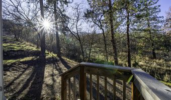 551 Grandview Dr, Ashland, OR 97520