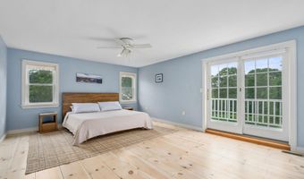 3528 Main St, Barnstable, MA 02630