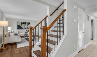 35 Bayside Ave, Barnegat, NJ 08005