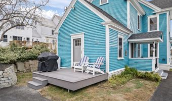 394 Washington St, Bath, ME 04530